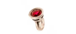 ANILLO ASH ROJO